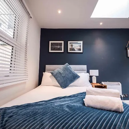 Clifton Village Pied A Terre Bristol